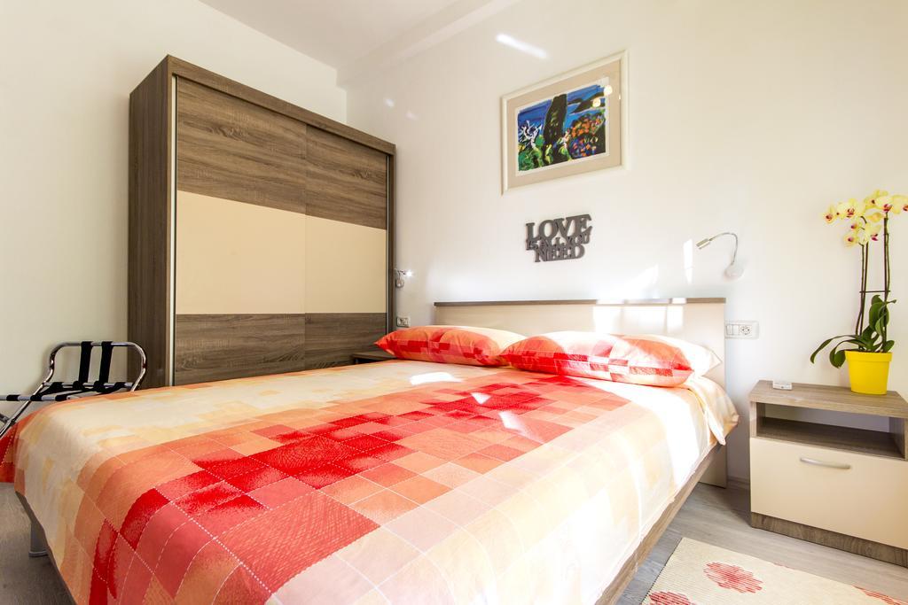Rooms Vilena Medulin Exteriér fotografie