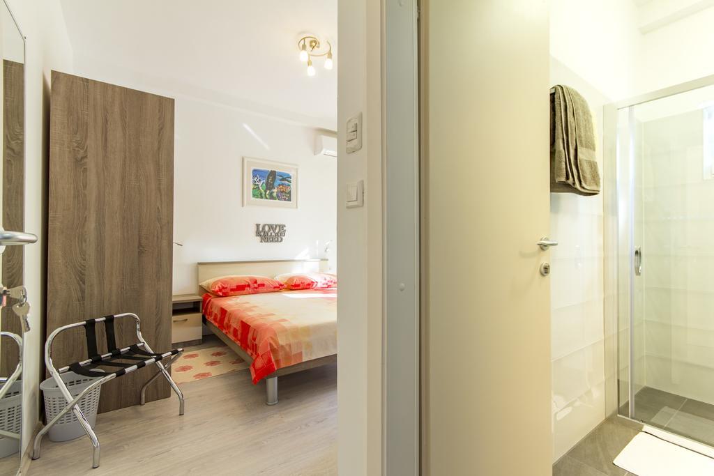 Rooms Vilena Medulin Exteriér fotografie
